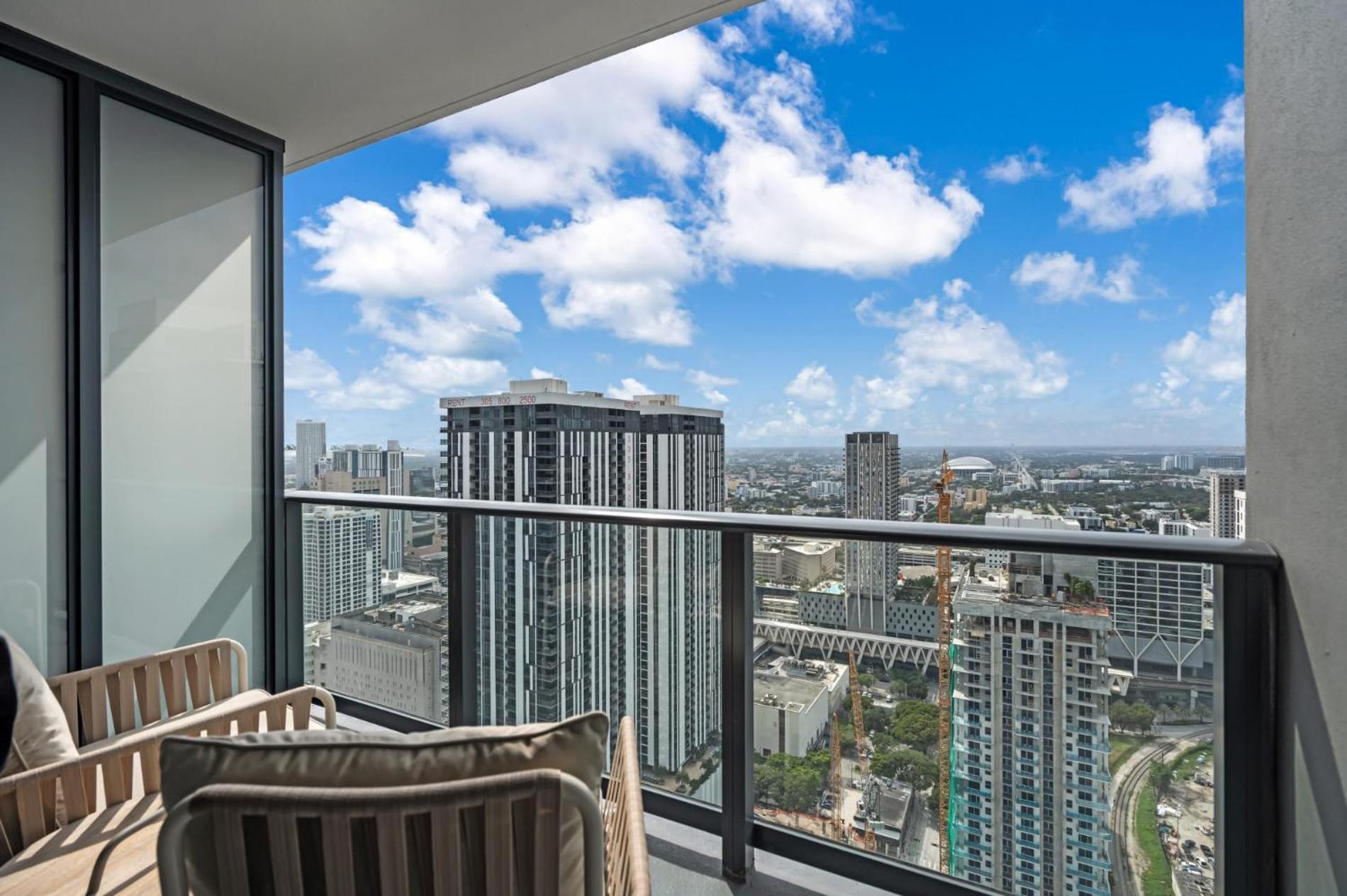 Modern 1Br Apartment With Breathtaking Views Heart Of Downtown Miami Zewnętrze zdjęcie